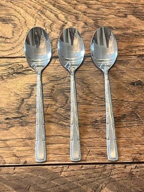 Rogers Stainless Korea CHEER Pattern Teaspoons Stanley Robert’s (3)